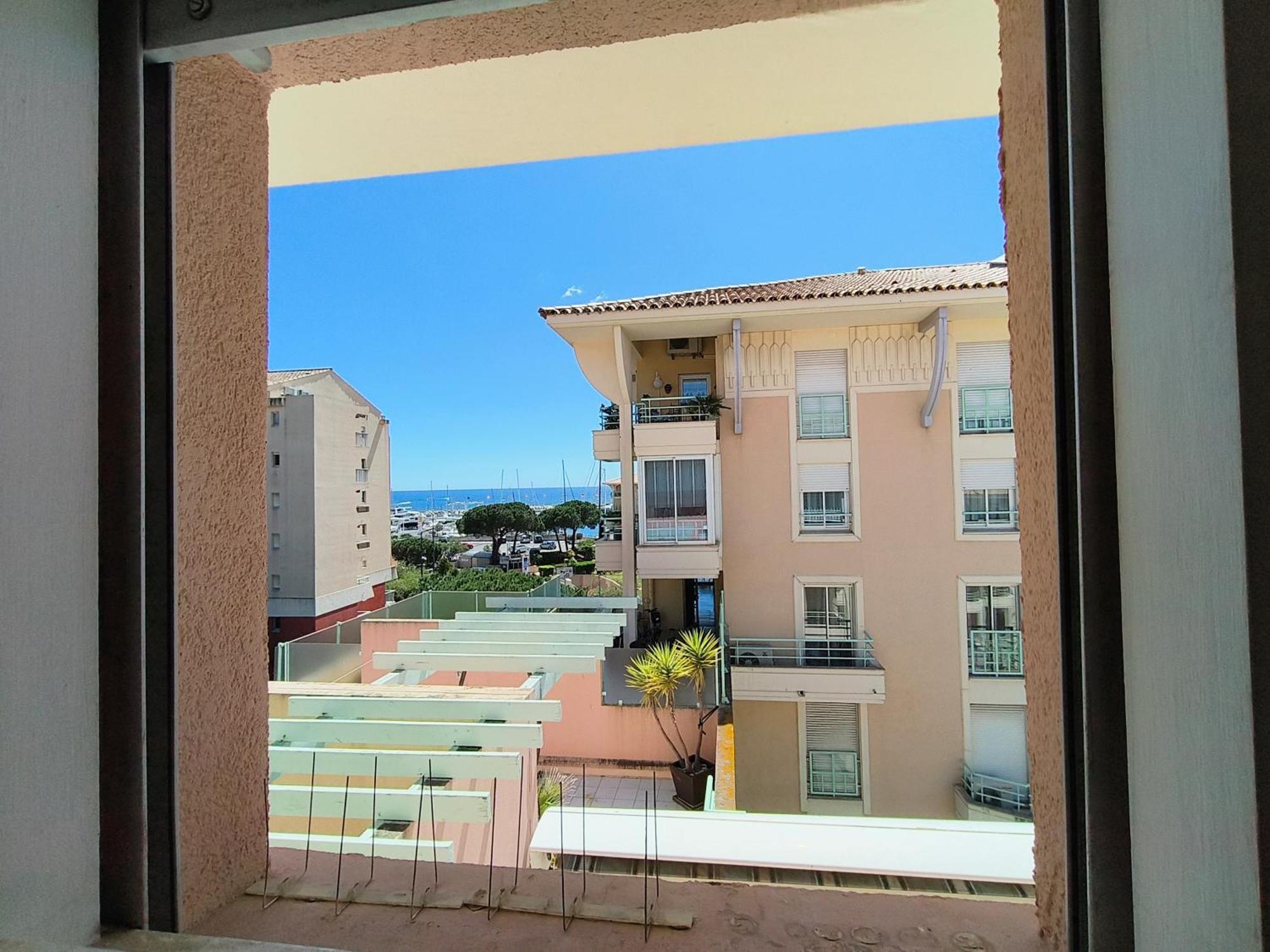 T3 Duplex 6 Voyageurs 50 Metres Des Plages * Fréjus